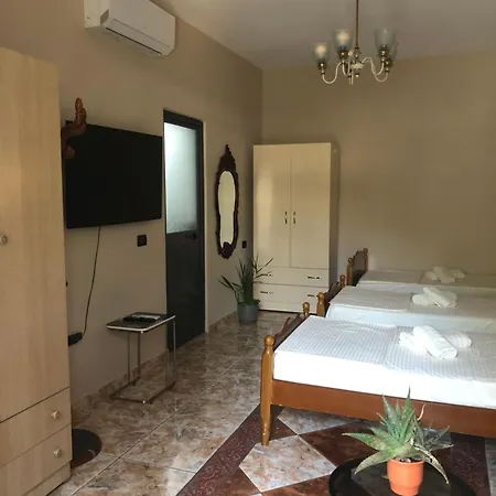 Tirana Guesthouse Apartment Maison d'hôtes